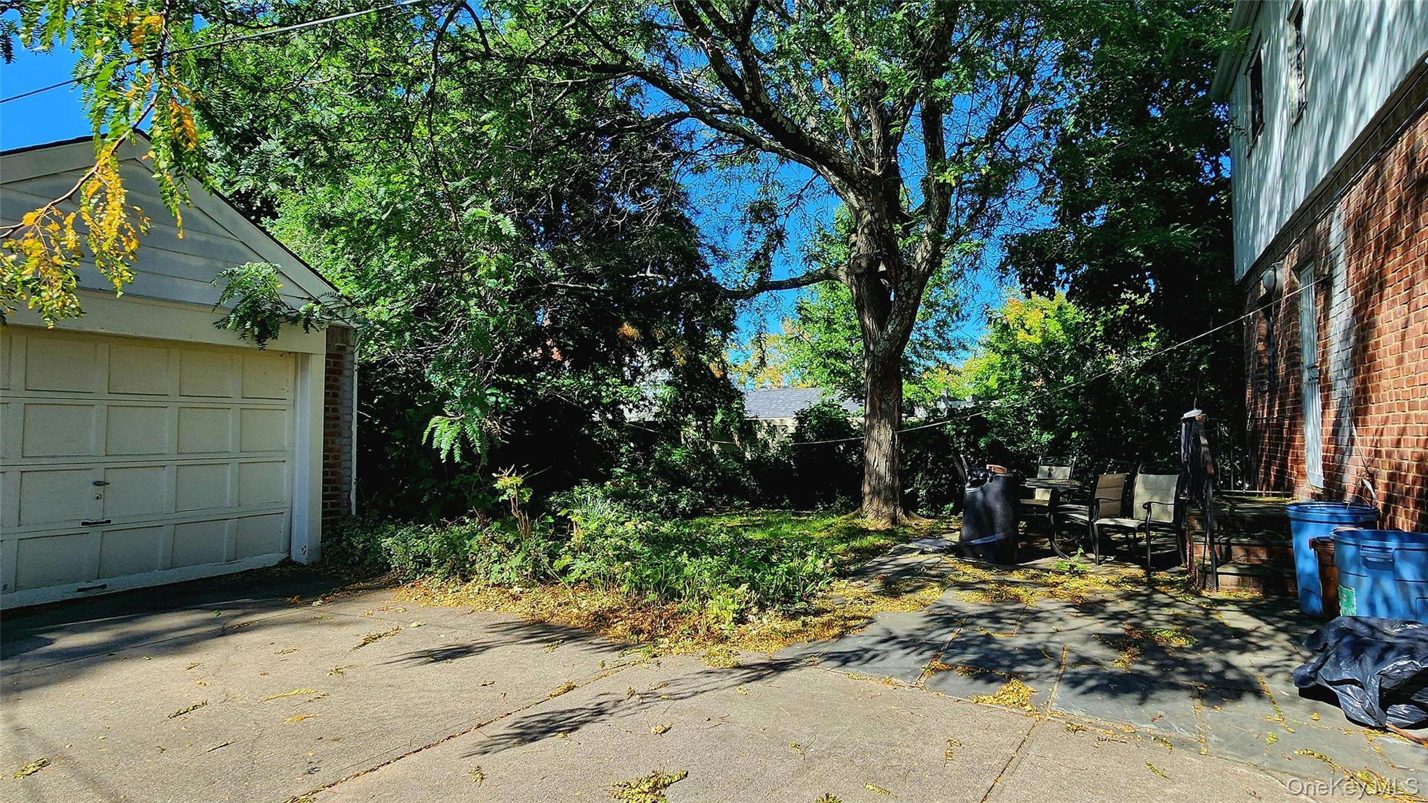 7516 175th Street Property Photo 15