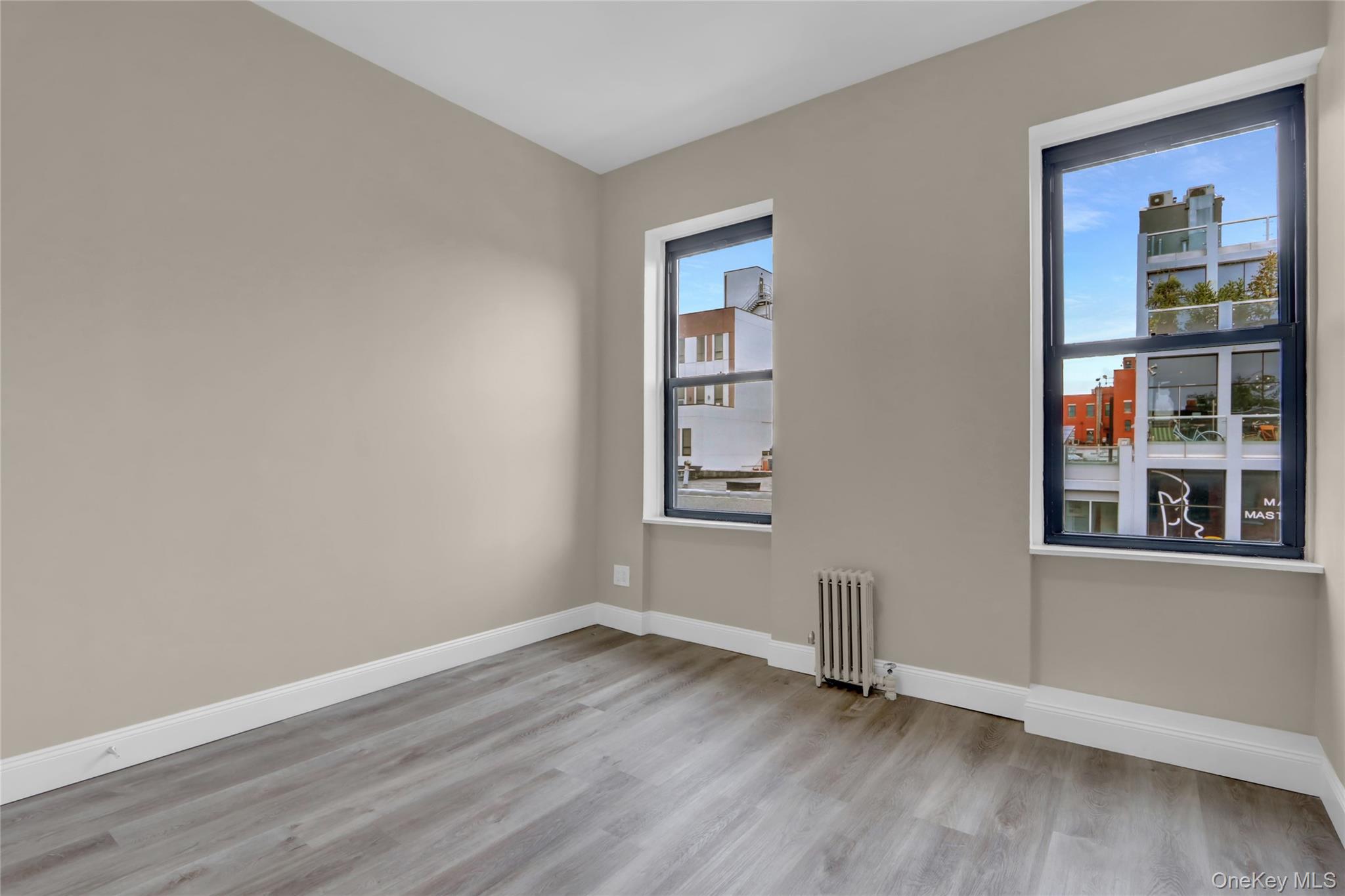 62 15th Street Property Photo 24