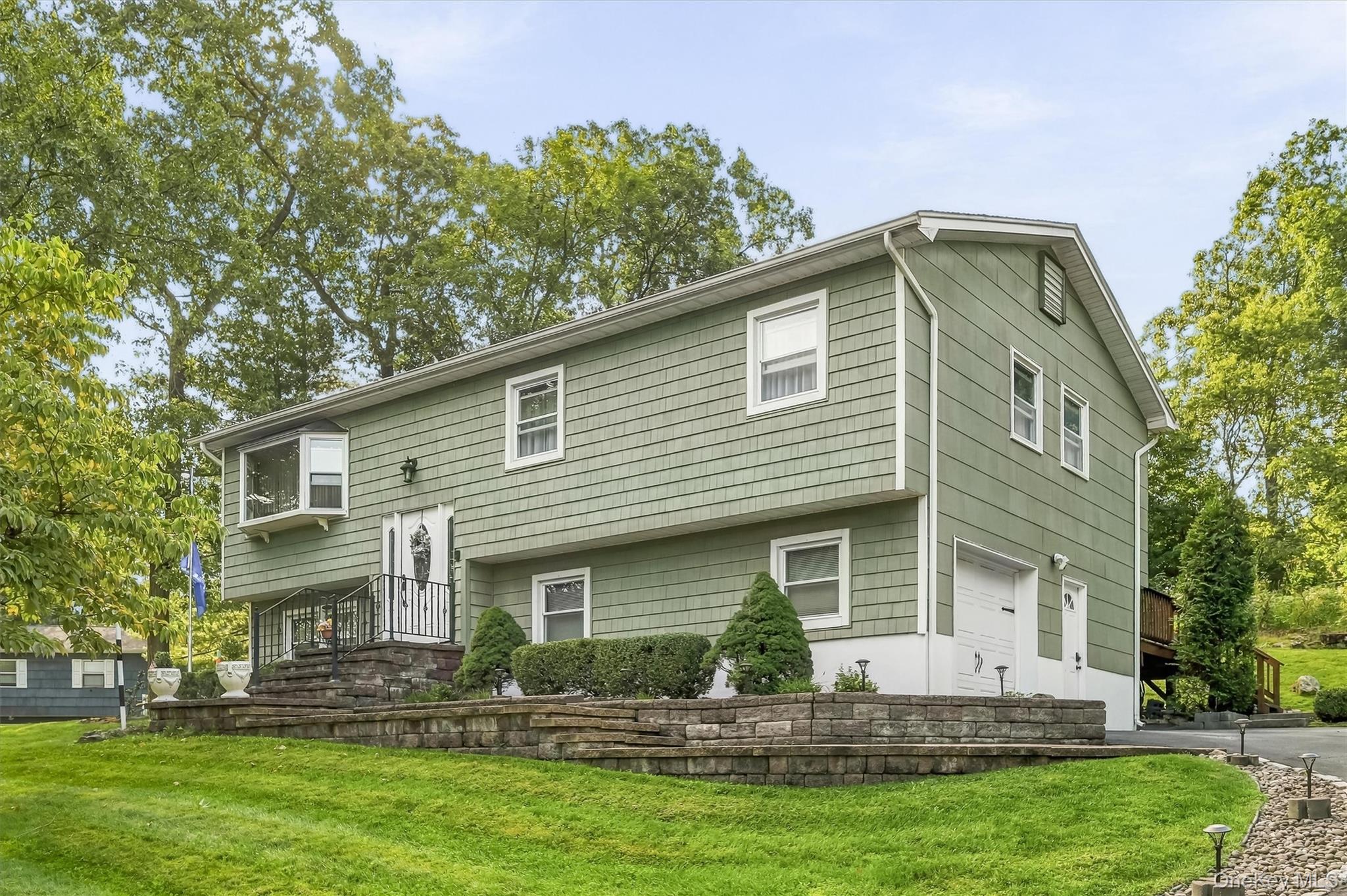 64 Forest Glen Road Property Photo 3