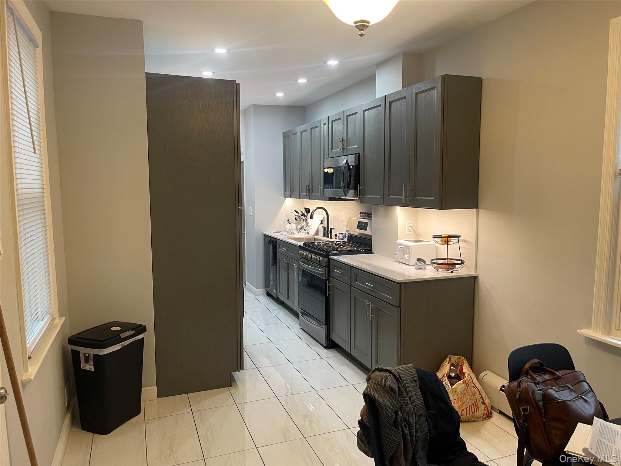 7736 76th Street Property Photo 17