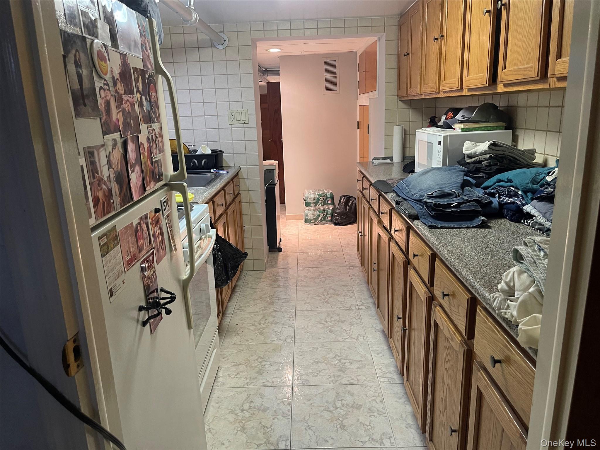 7736 76th Street Property Photo 22