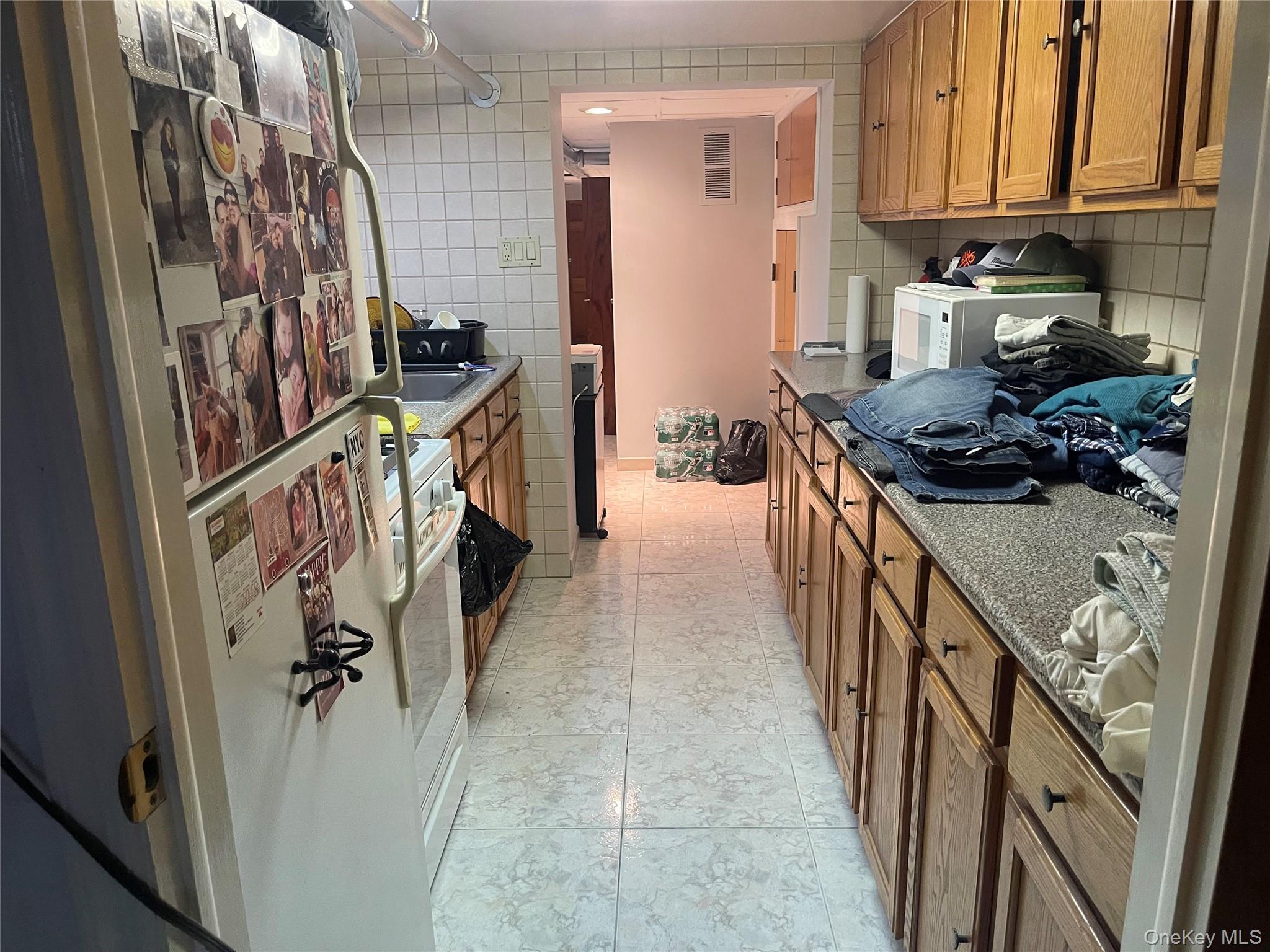 7736 76th Street Property Photo 23