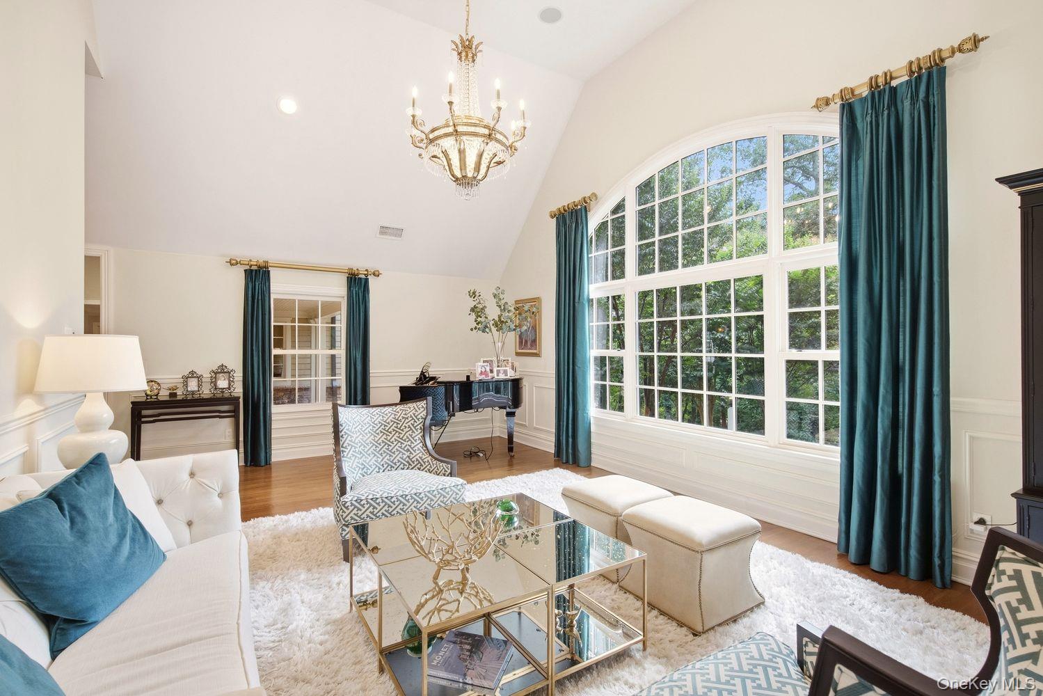 8 Fiddlers Green Drive Property Photo 11