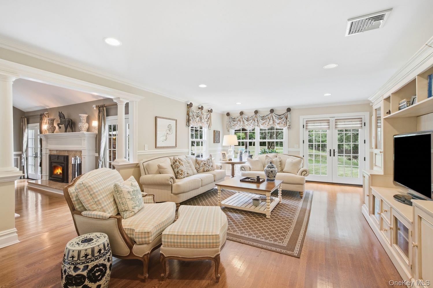 8 Fiddlers Green Drive Property Photo 13