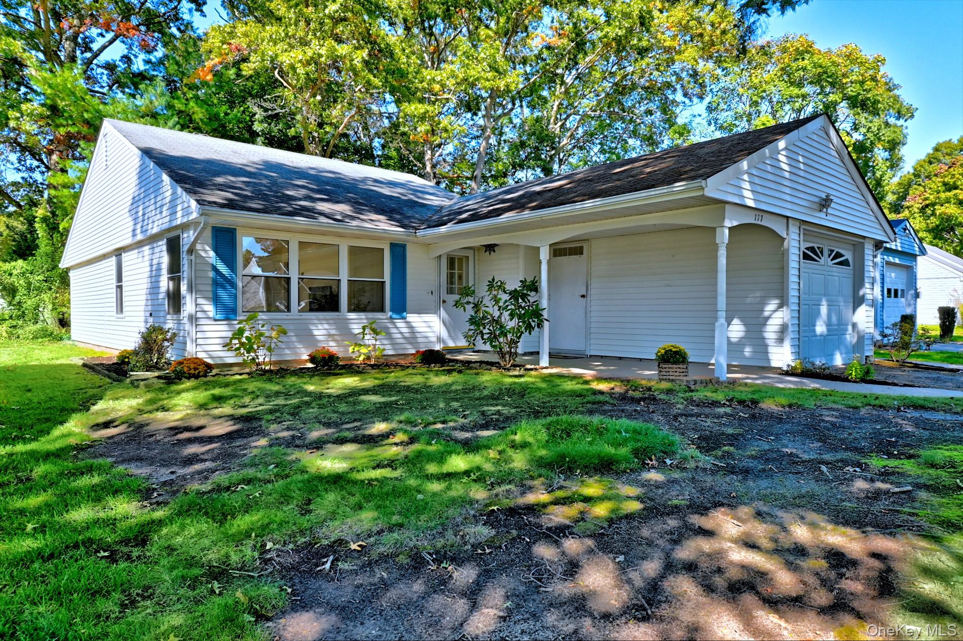 177 Canterbury Drive Property Photo 2