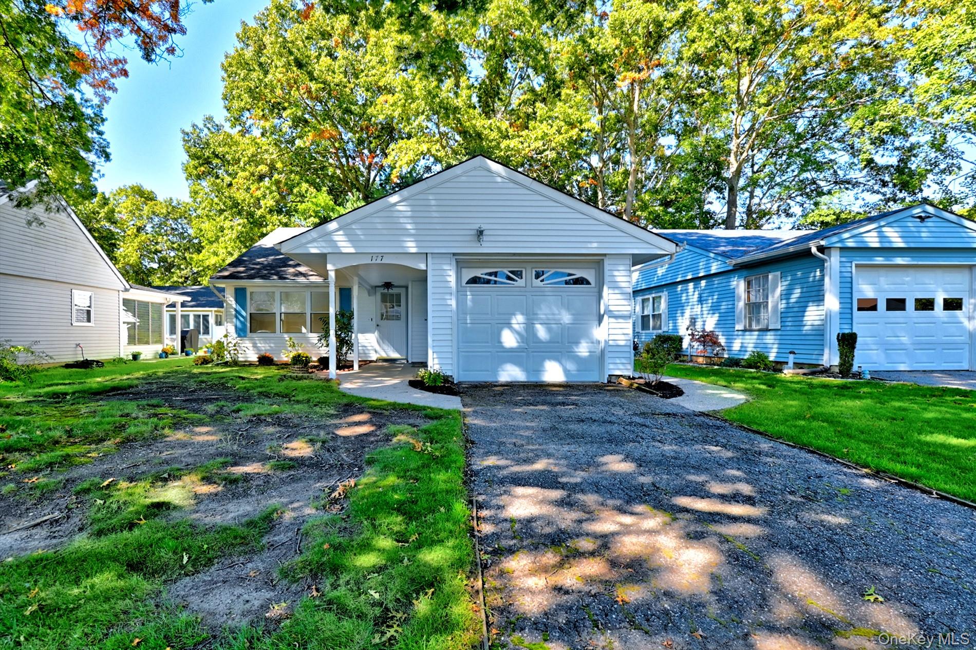 177 Canterbury Drive Property Photo 4