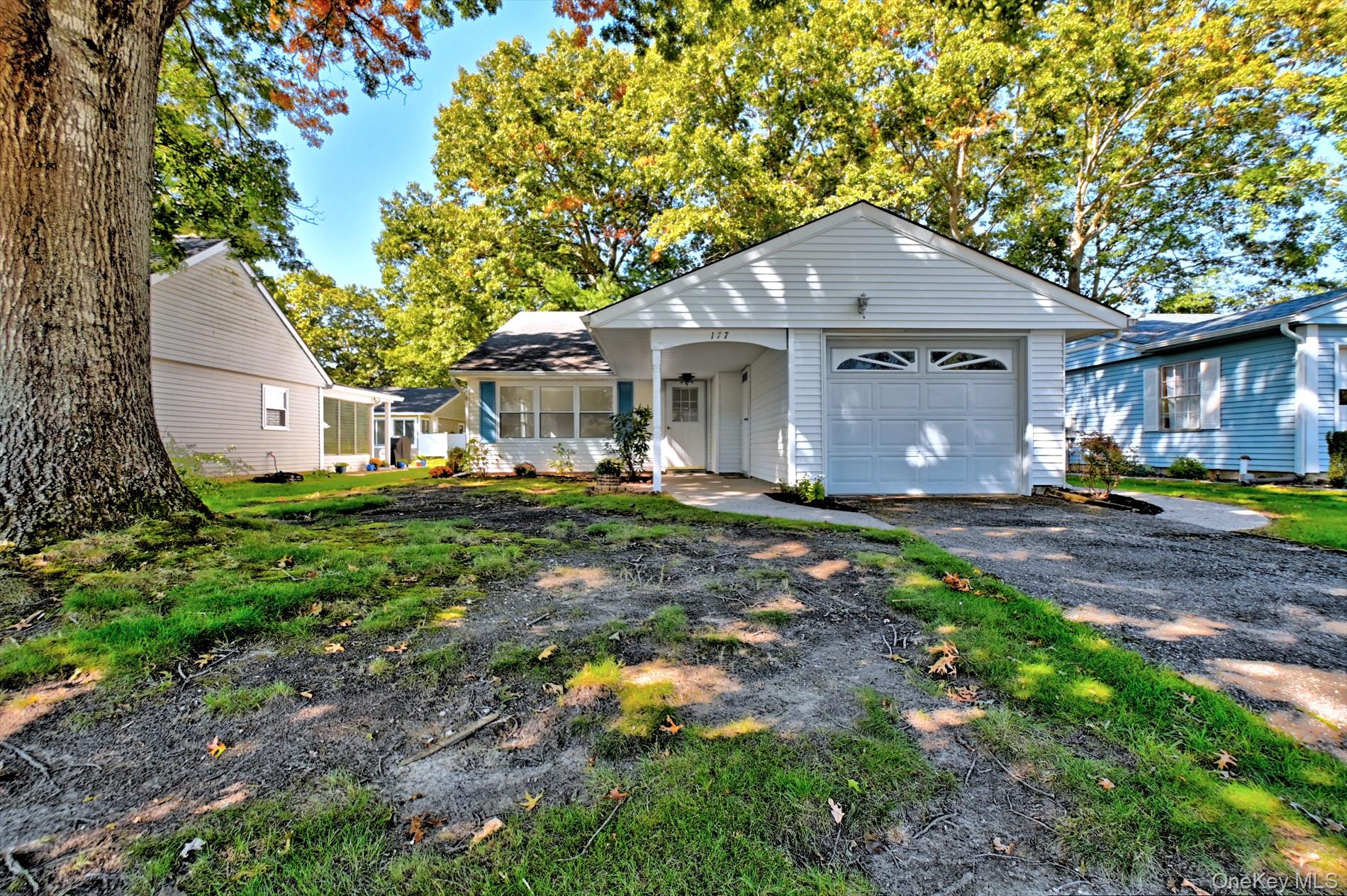 177 Canterbury Drive Property Photo 7