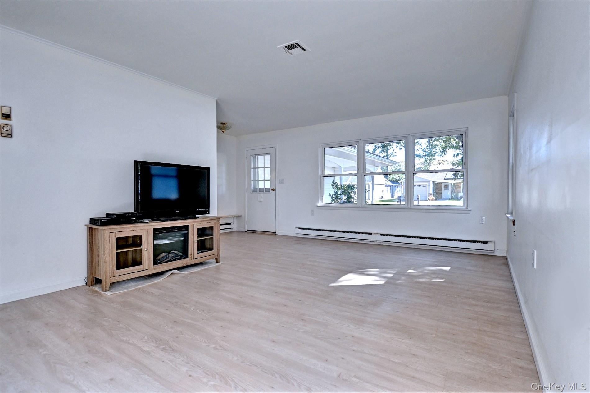 177 Canterbury Drive Property Photo 11
