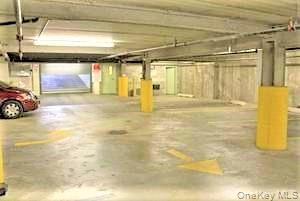 88-20 Parsons Boulevard 2c Property Photo 13