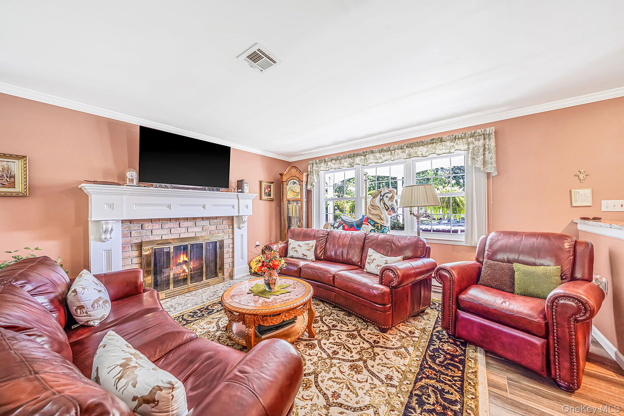 148 Laurance Lane Property Photo 7