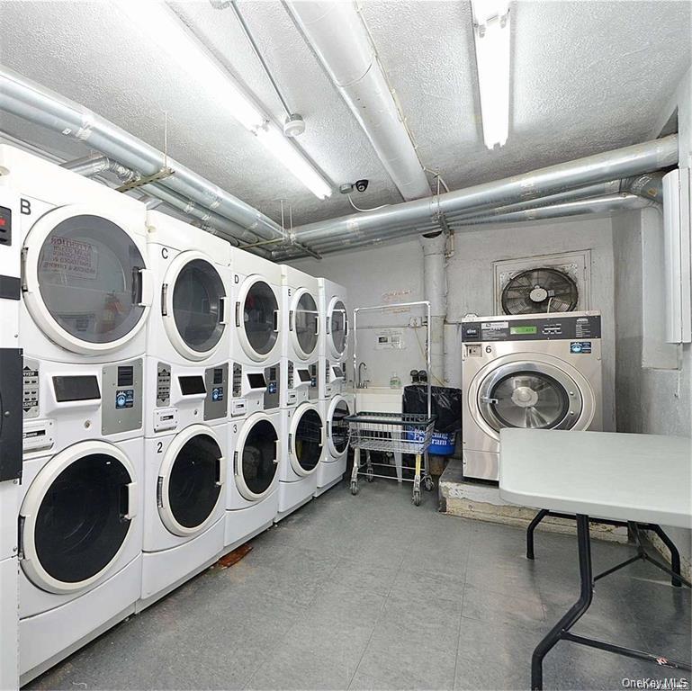 1040 Neilson Street 1c Property Photo 17