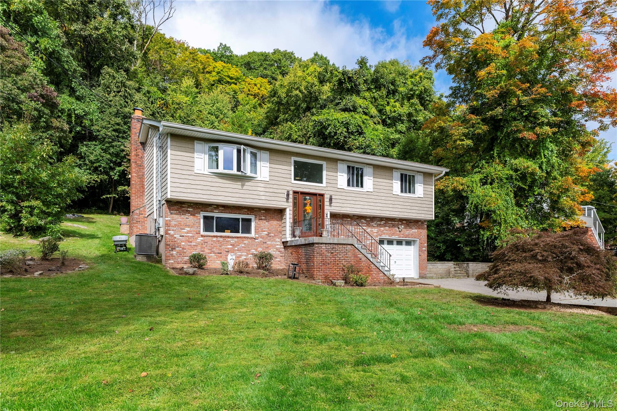 75 Chestnut Ridge Road Property Photo 1
