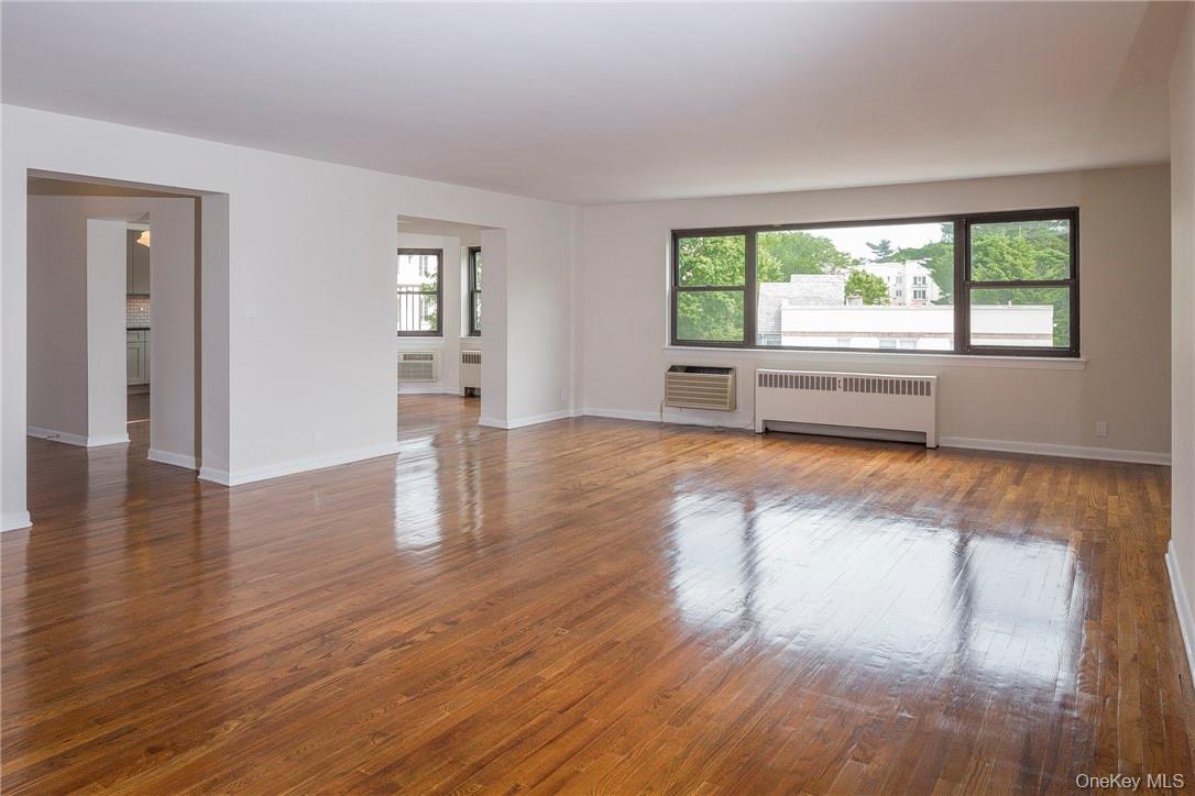 16 Studio Arcade 3b Property Photo 5