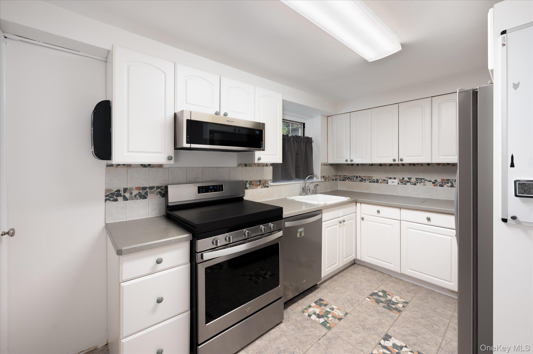52 Underhill Road #ml Property Photo 10