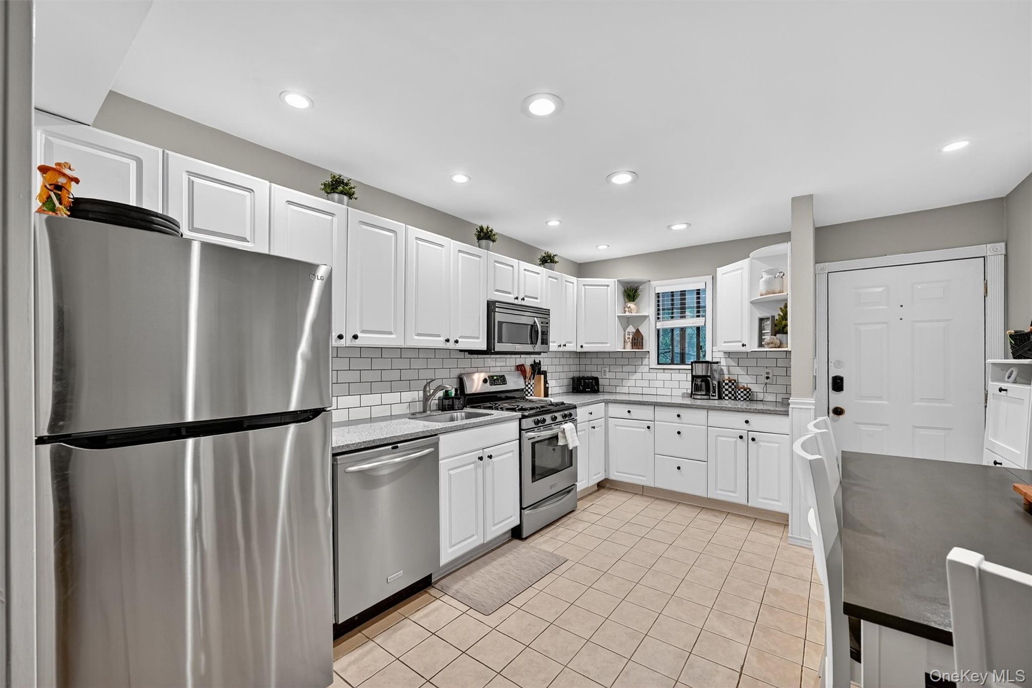 41 Berwynn Road 2d Property Photo 7