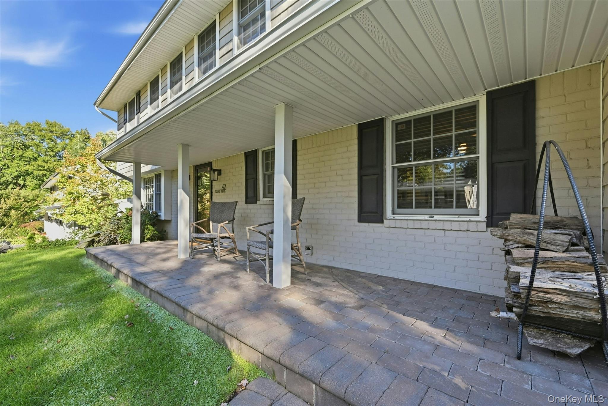 42 Marie Drive Property Photo 4