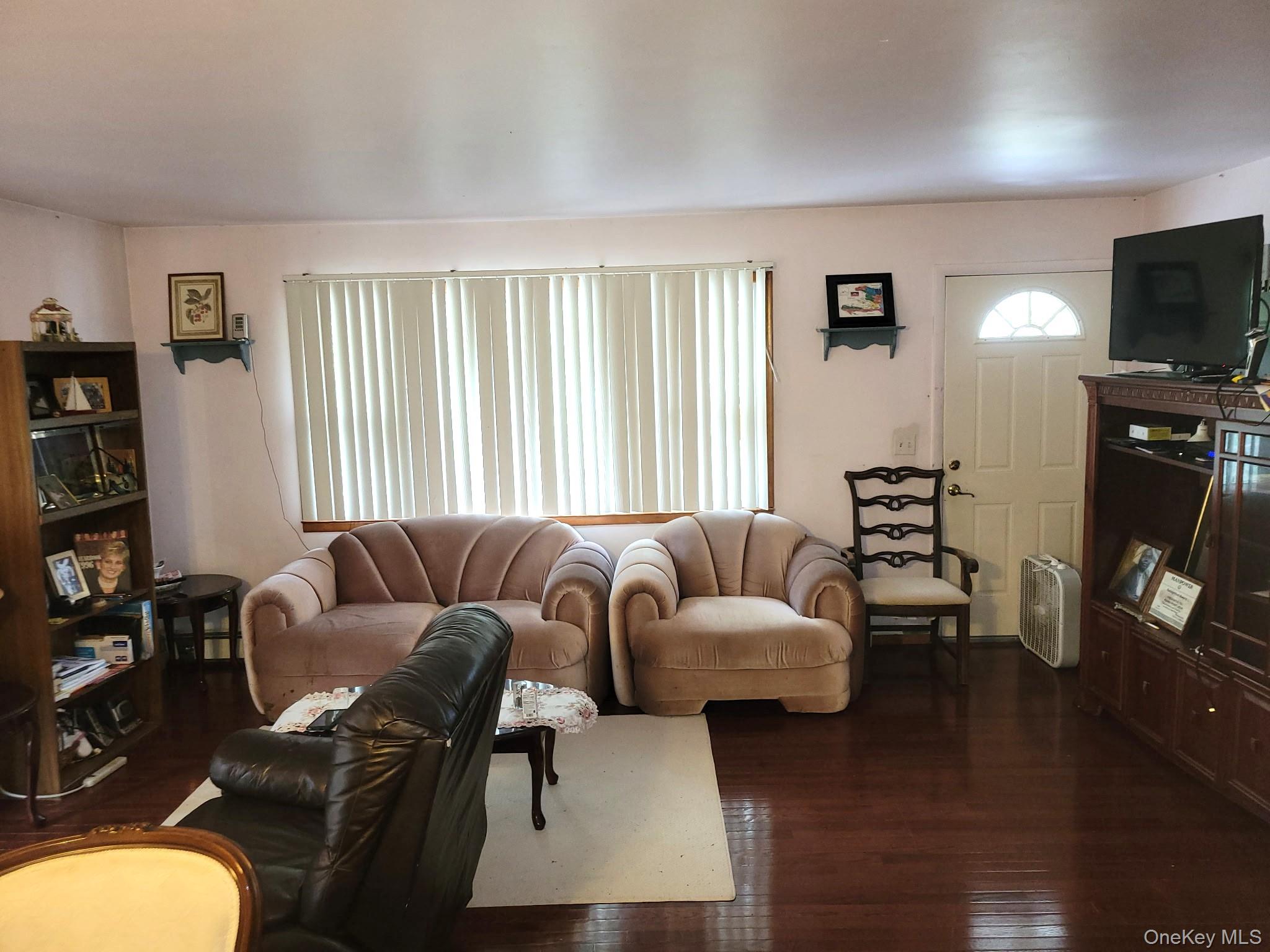 200 South Avenue Property Photo 6