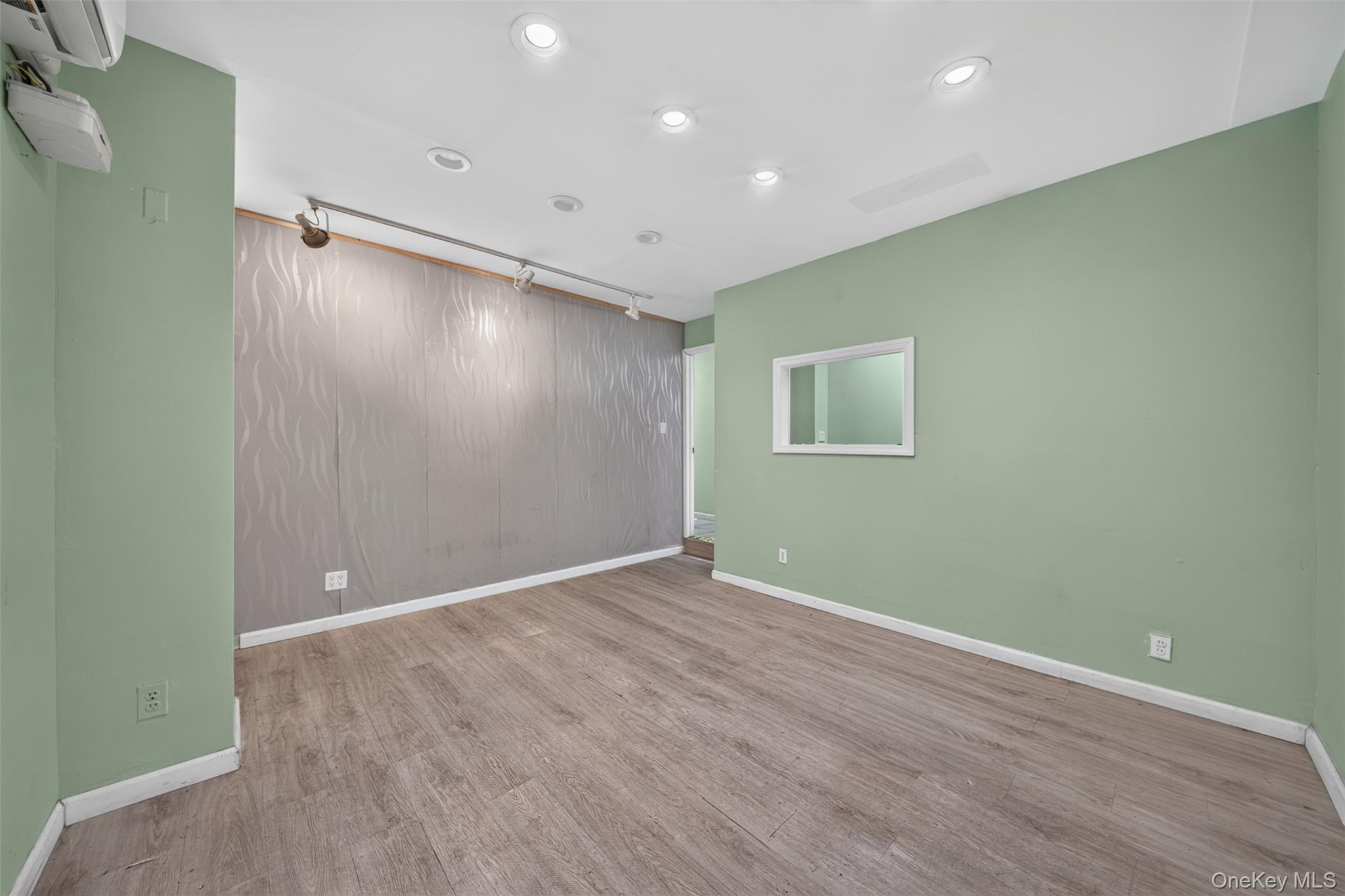 41-25 Kissena Boulevard 101d Property Photo 6
