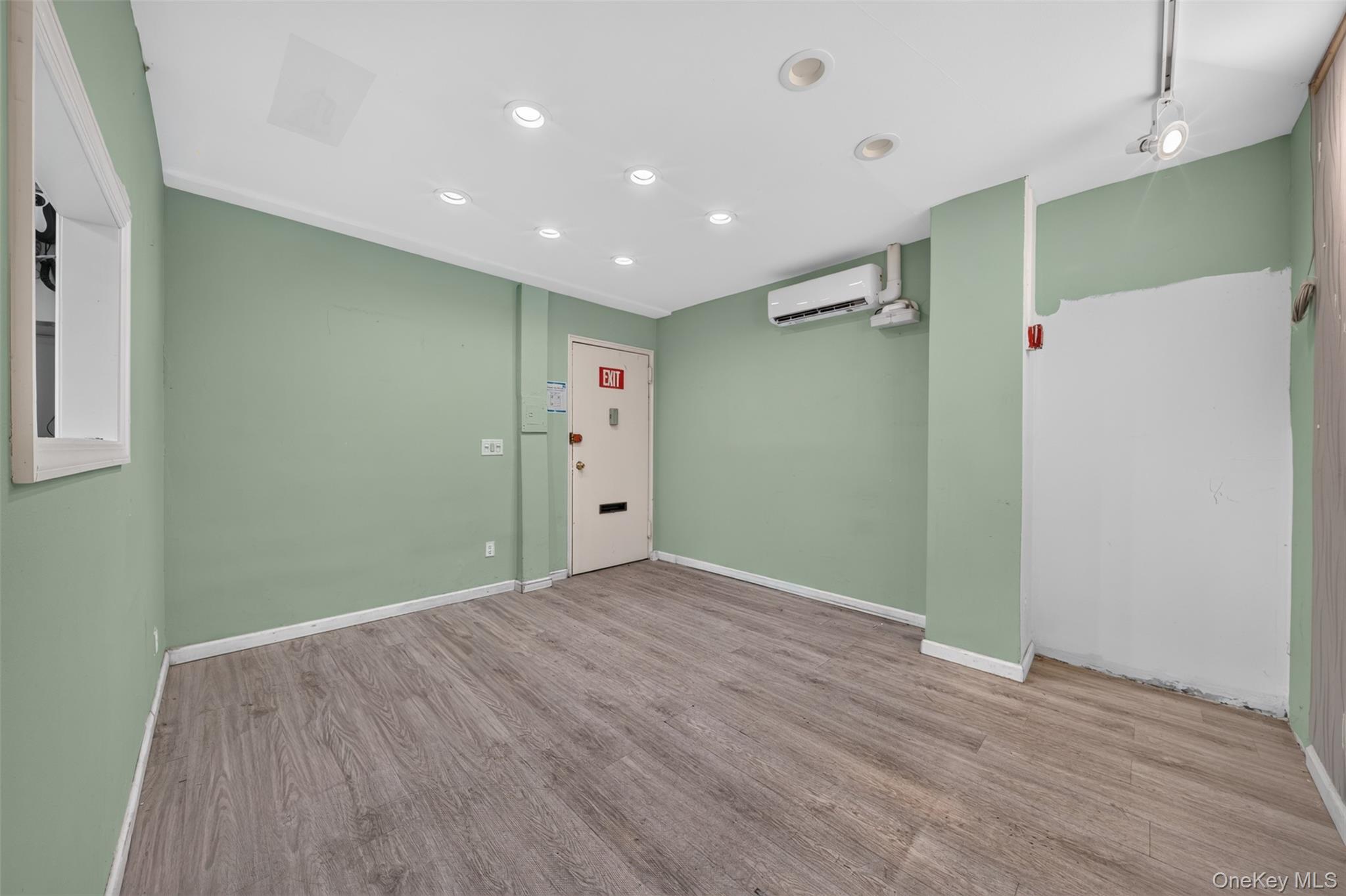 41-25 Kissena Boulevard 101d Property Photo 7