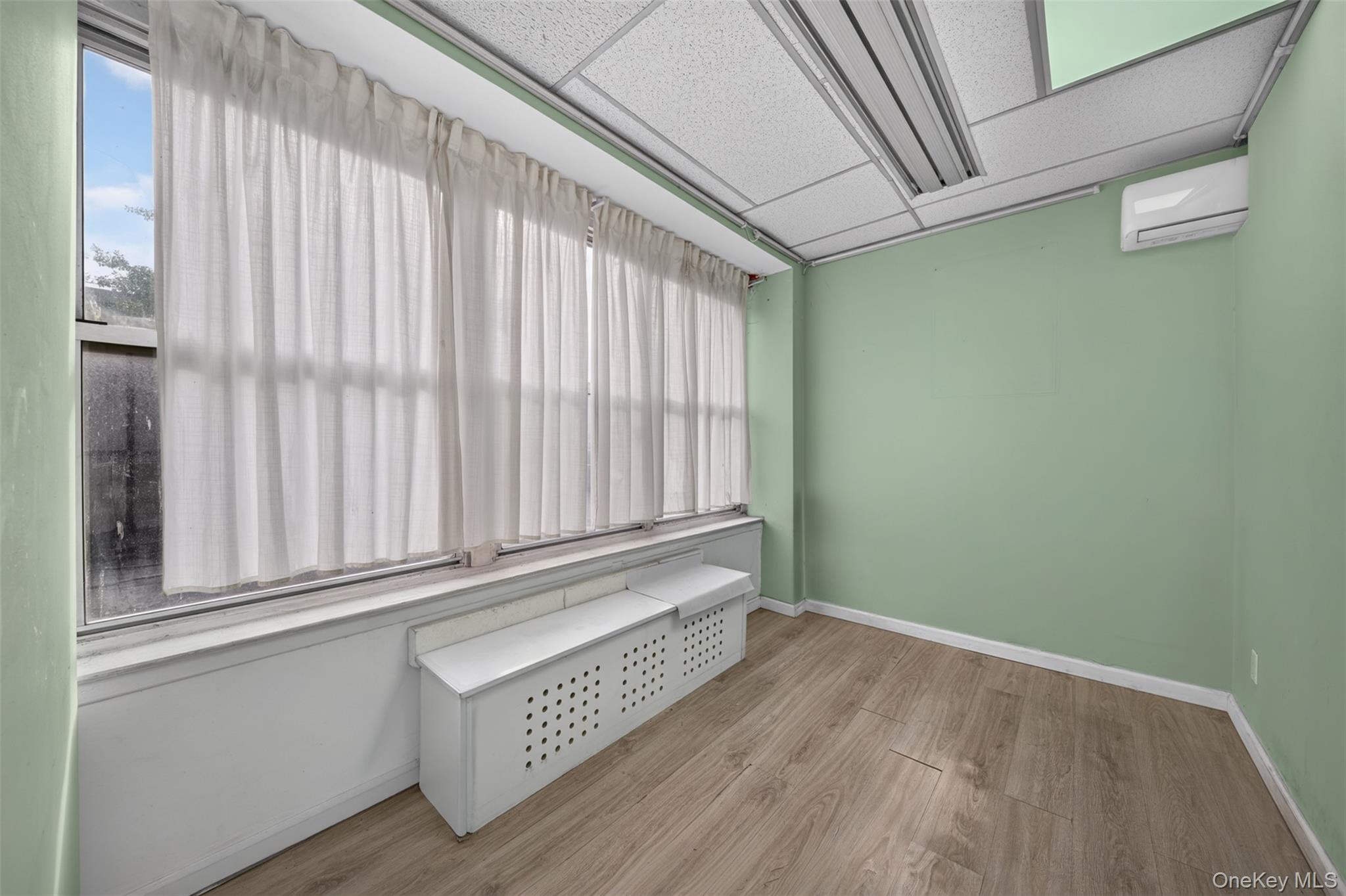 41-25 Kissena Boulevard 101d Property Photo 9