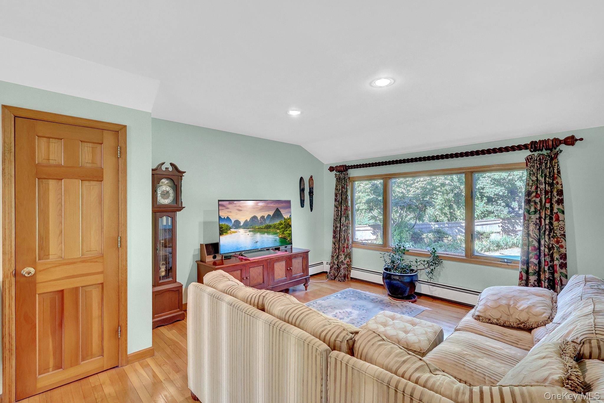 9 Shipyard Lane Property Photo 11