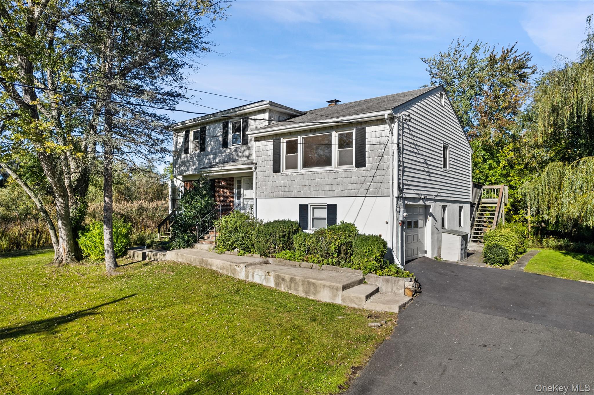 180 Bradford Avenue Property Photo 4
