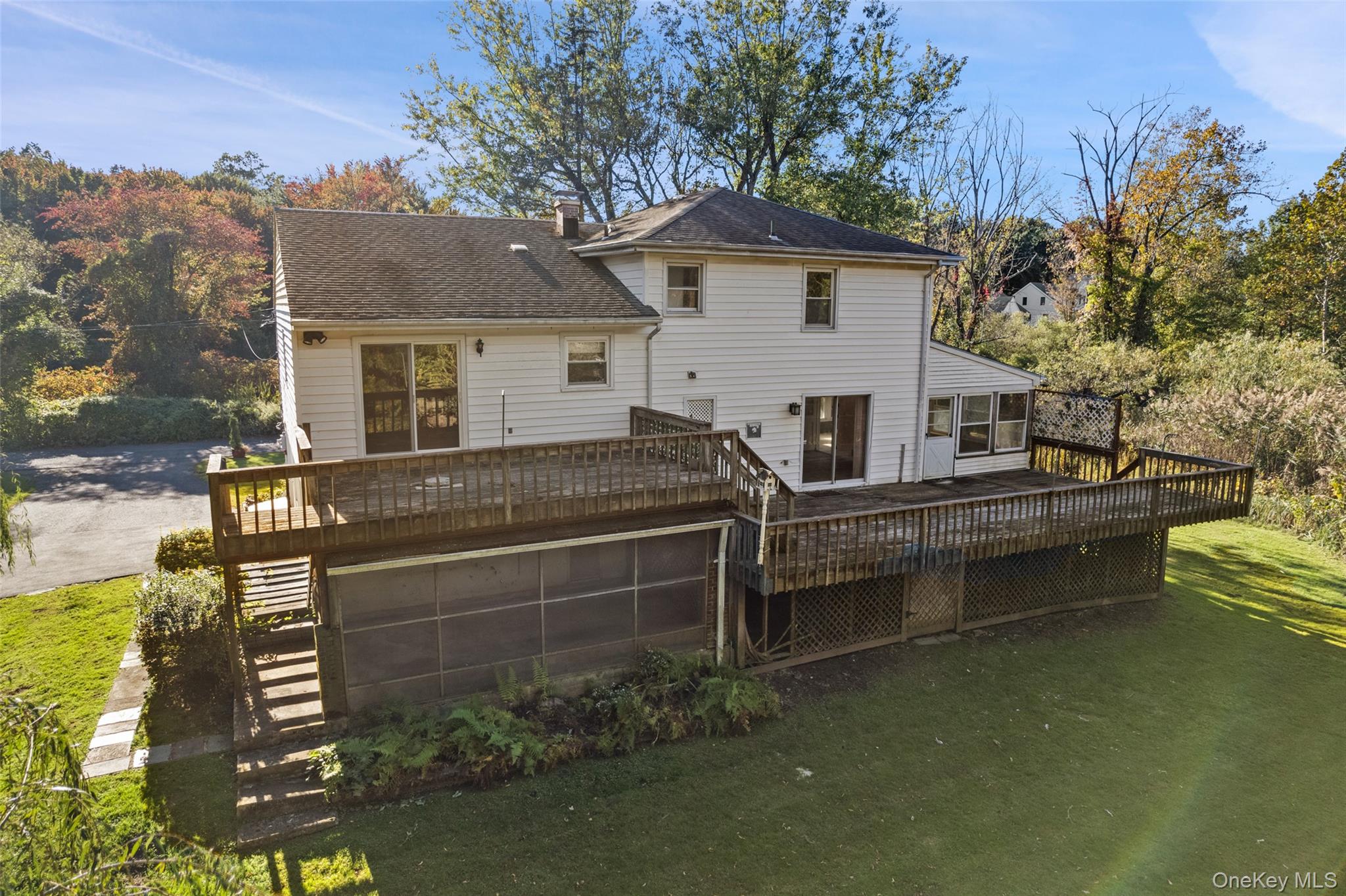180 Bradford Avenue Property Photo 8