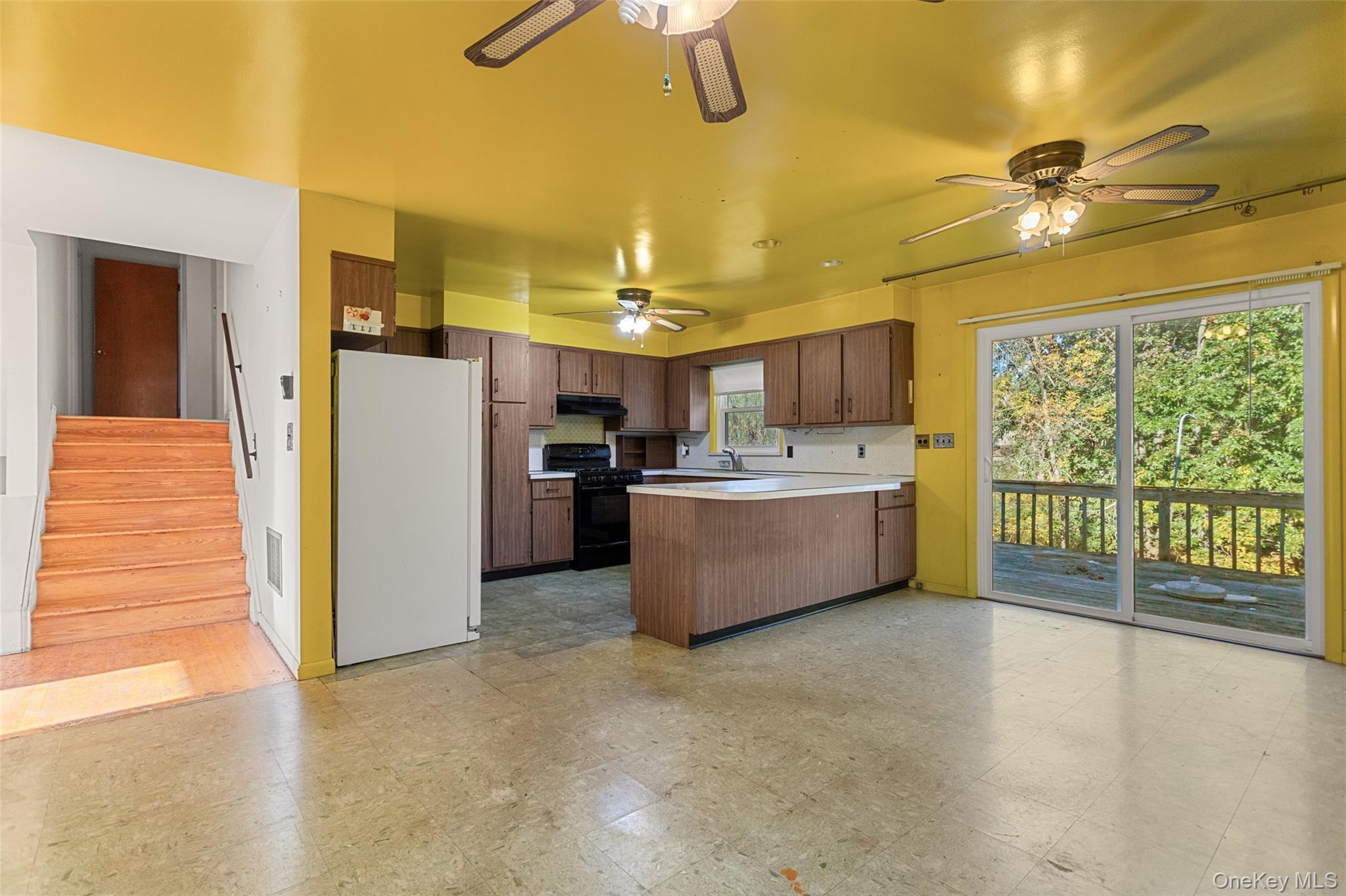 180 Bradford Avenue Property Photo 13