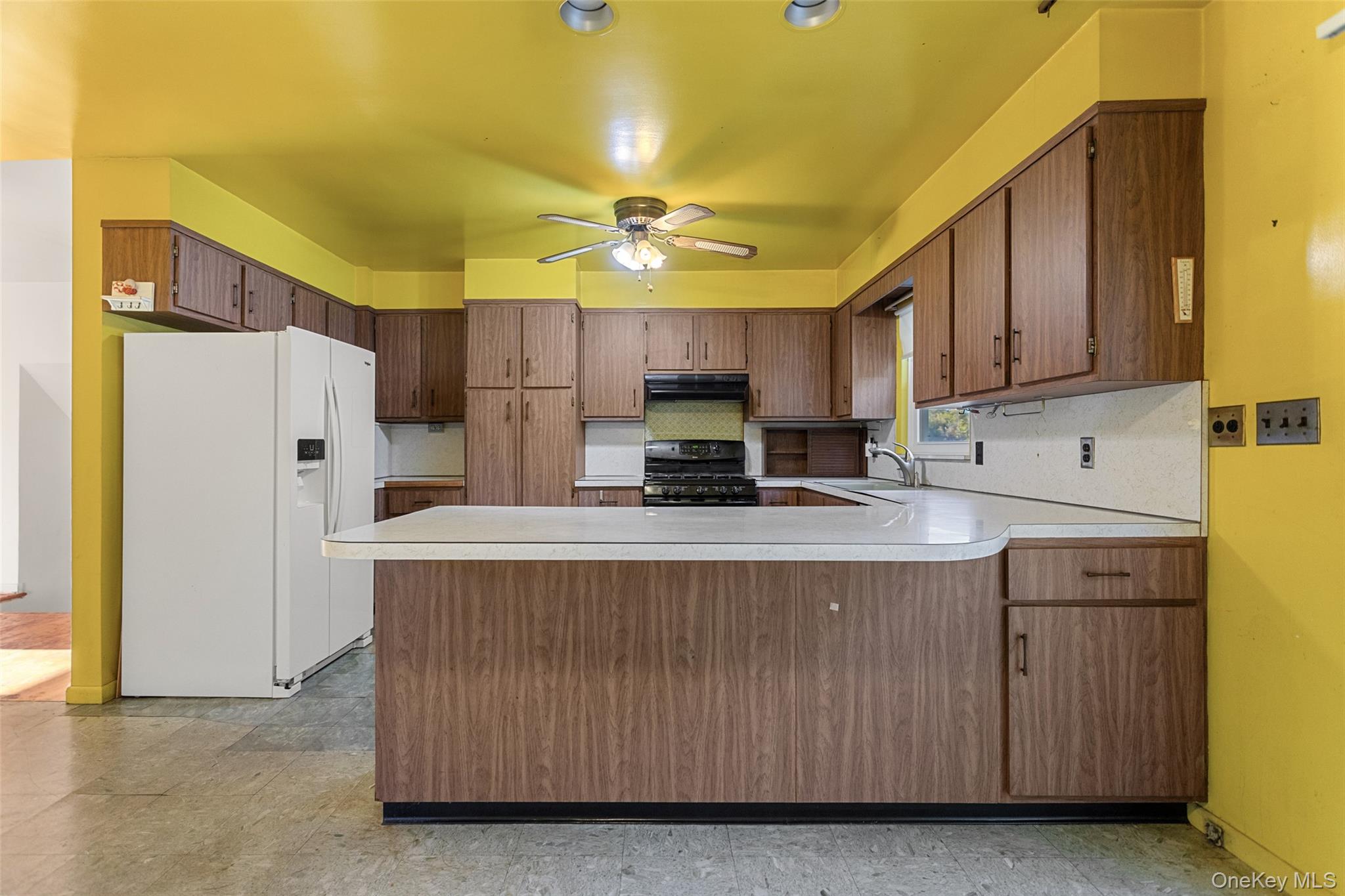 180 Bradford Avenue Property Photo 14