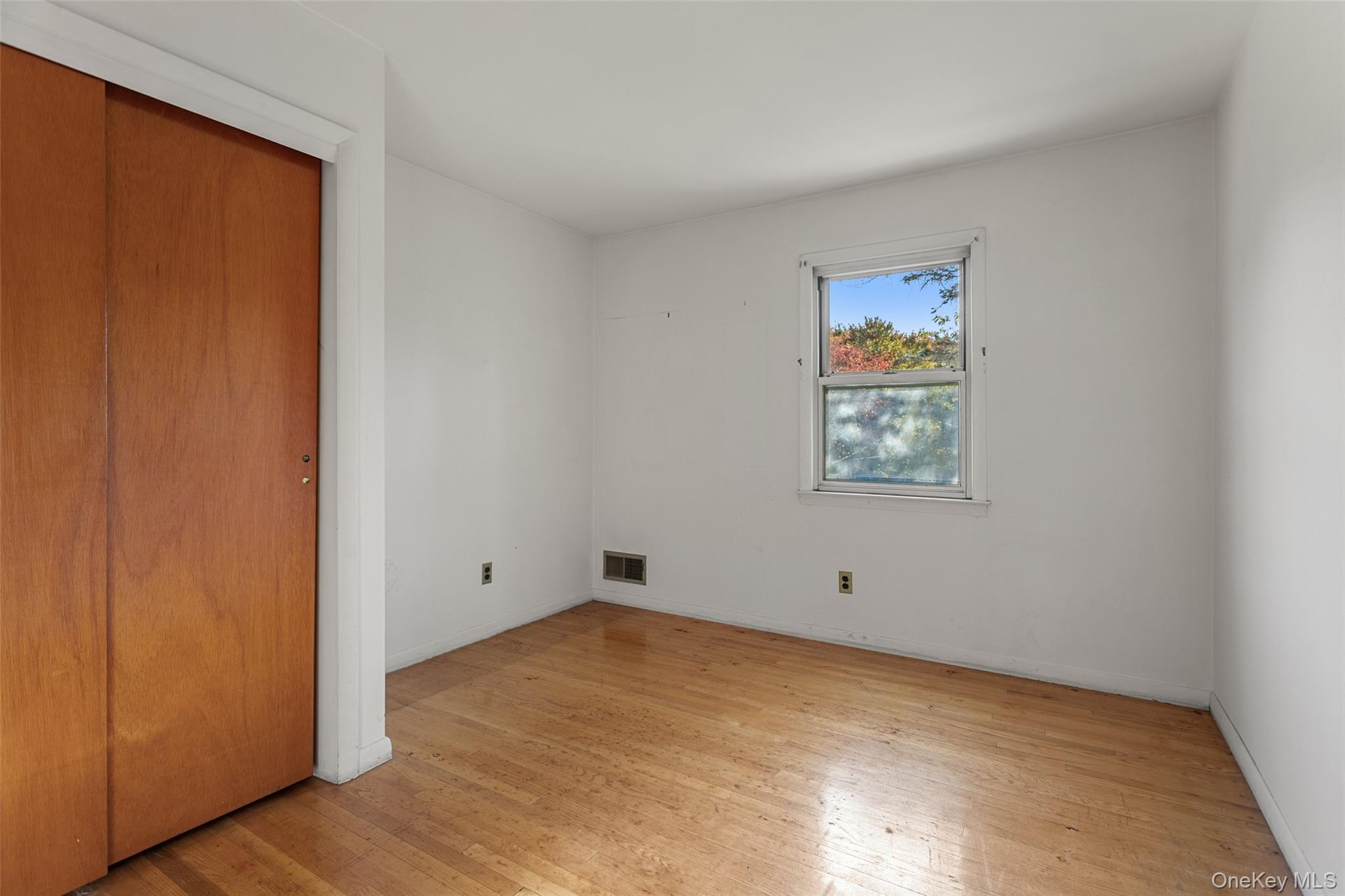 180 Bradford Avenue Property Photo 20