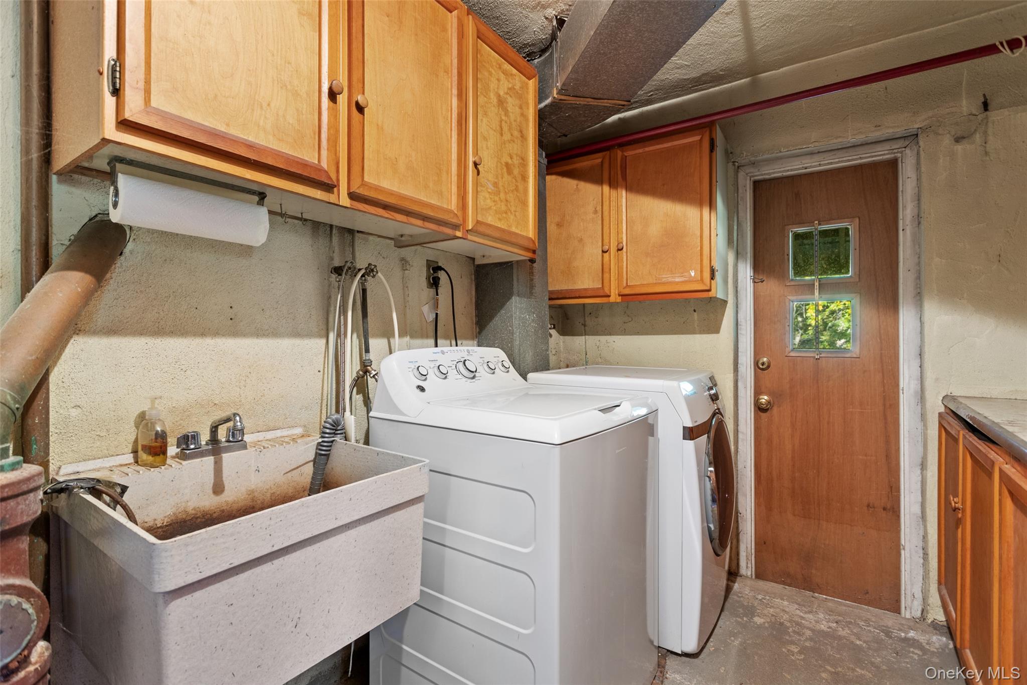 180 Bradford Avenue Property Photo 32