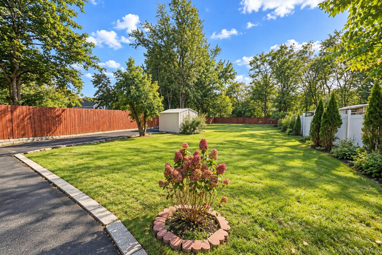 74 Genung Street Property Photo 13