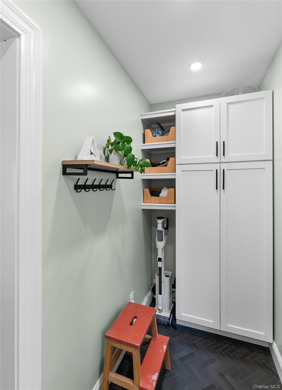 18 Linden Avenue Property Photo 18