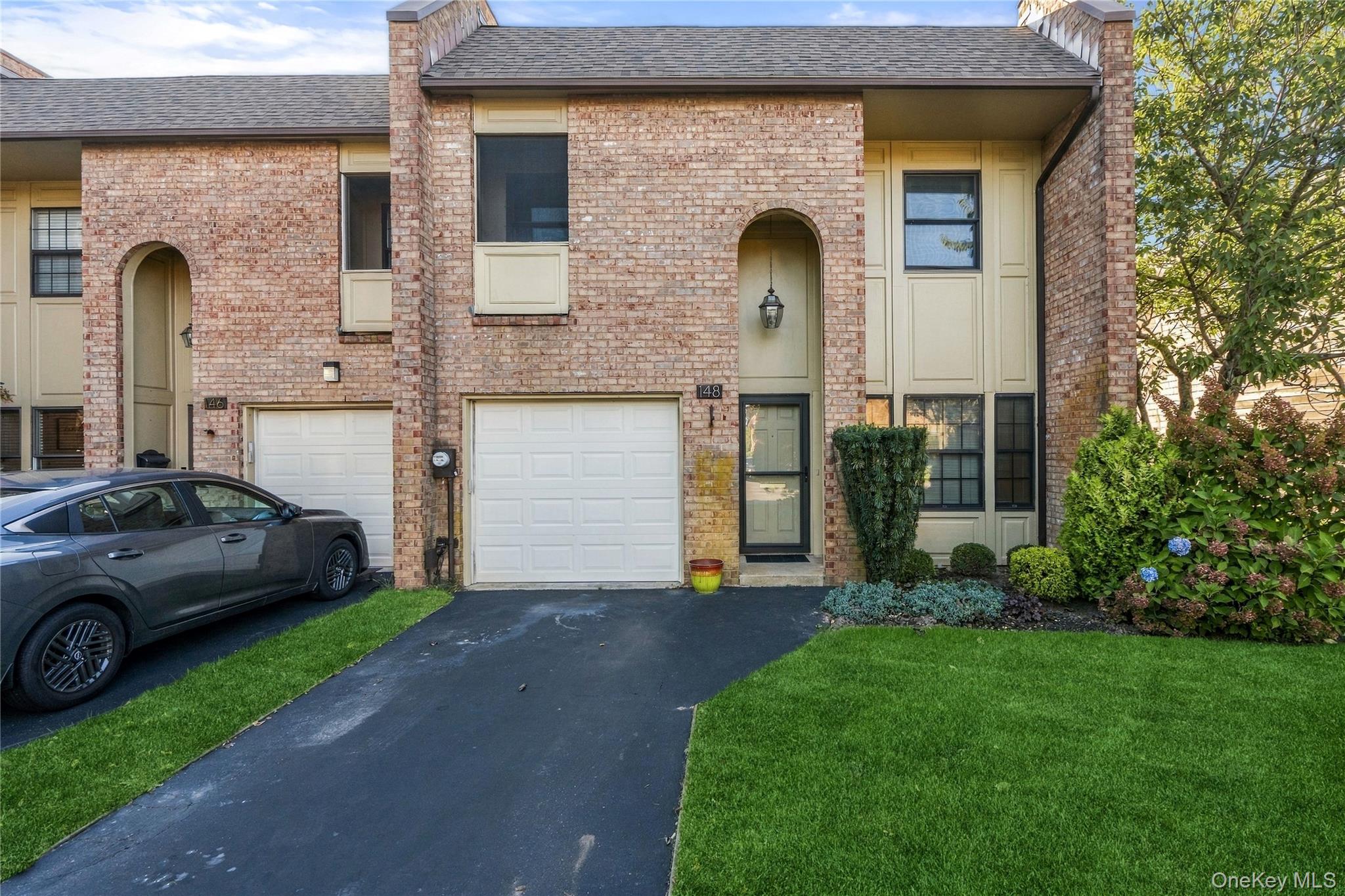 148 Southgate Circle Property Photo 1