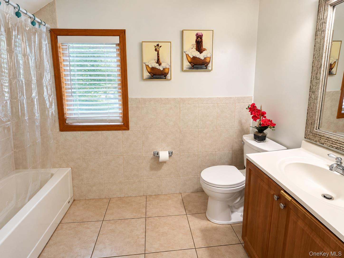 74 Genung Street Property Photo 10