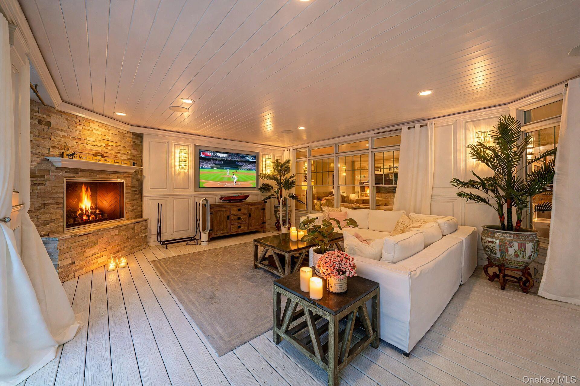 9 Godfrey Lane Property Photo 11