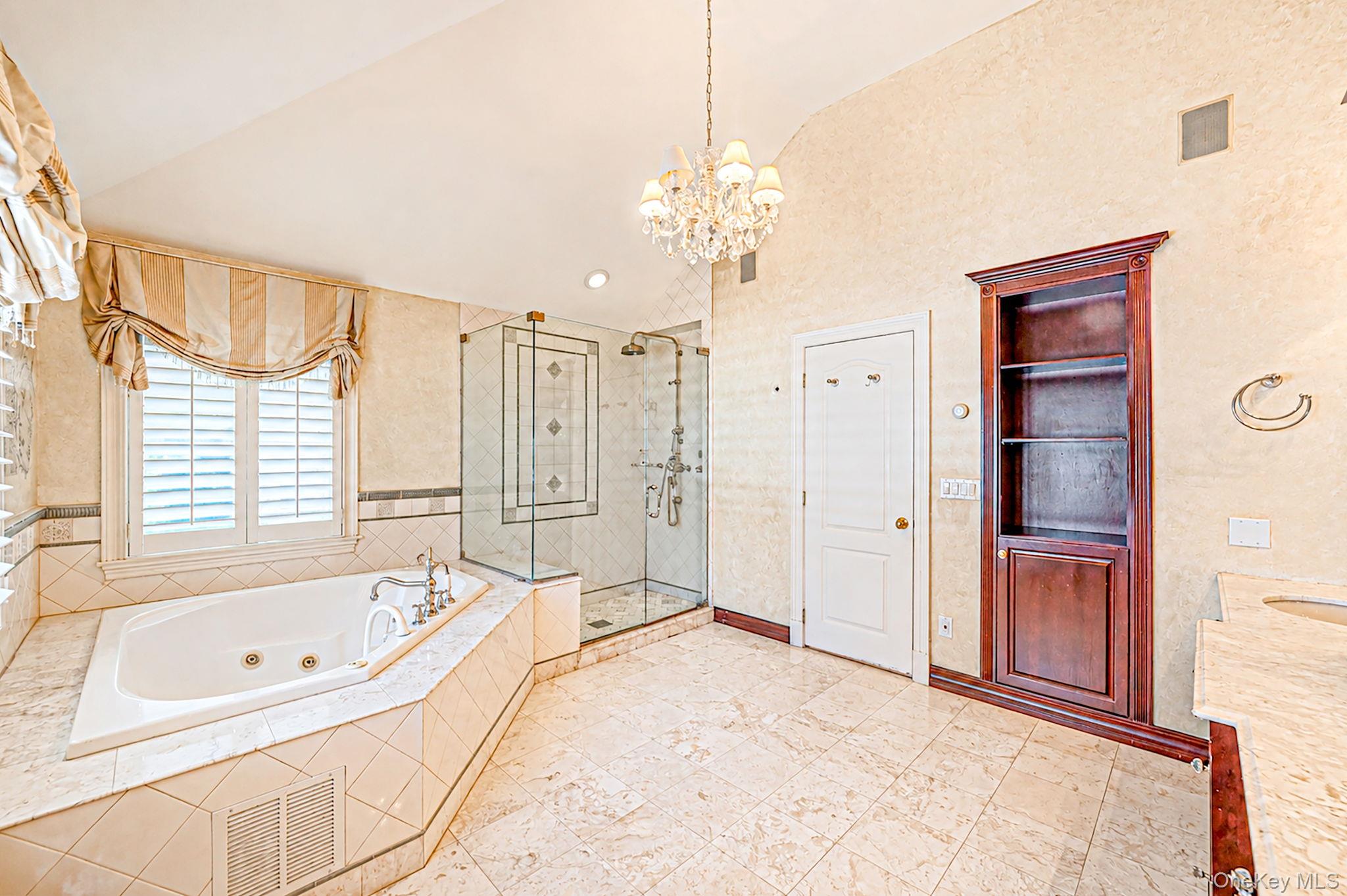 9 Godfrey Lane Property Photo 22
