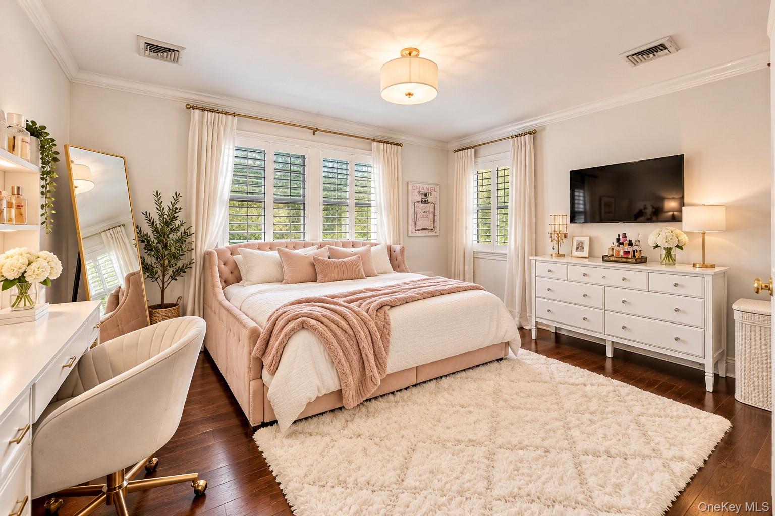 9 Godfrey Lane Property Photo 28