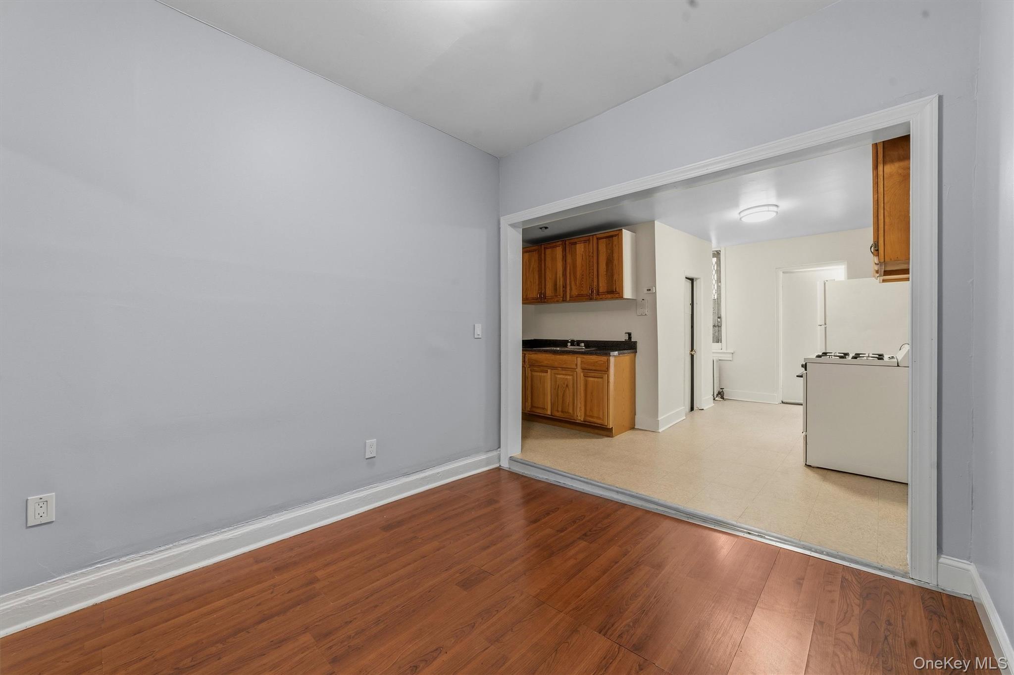 158 Willow Street 4b Property Photo 8