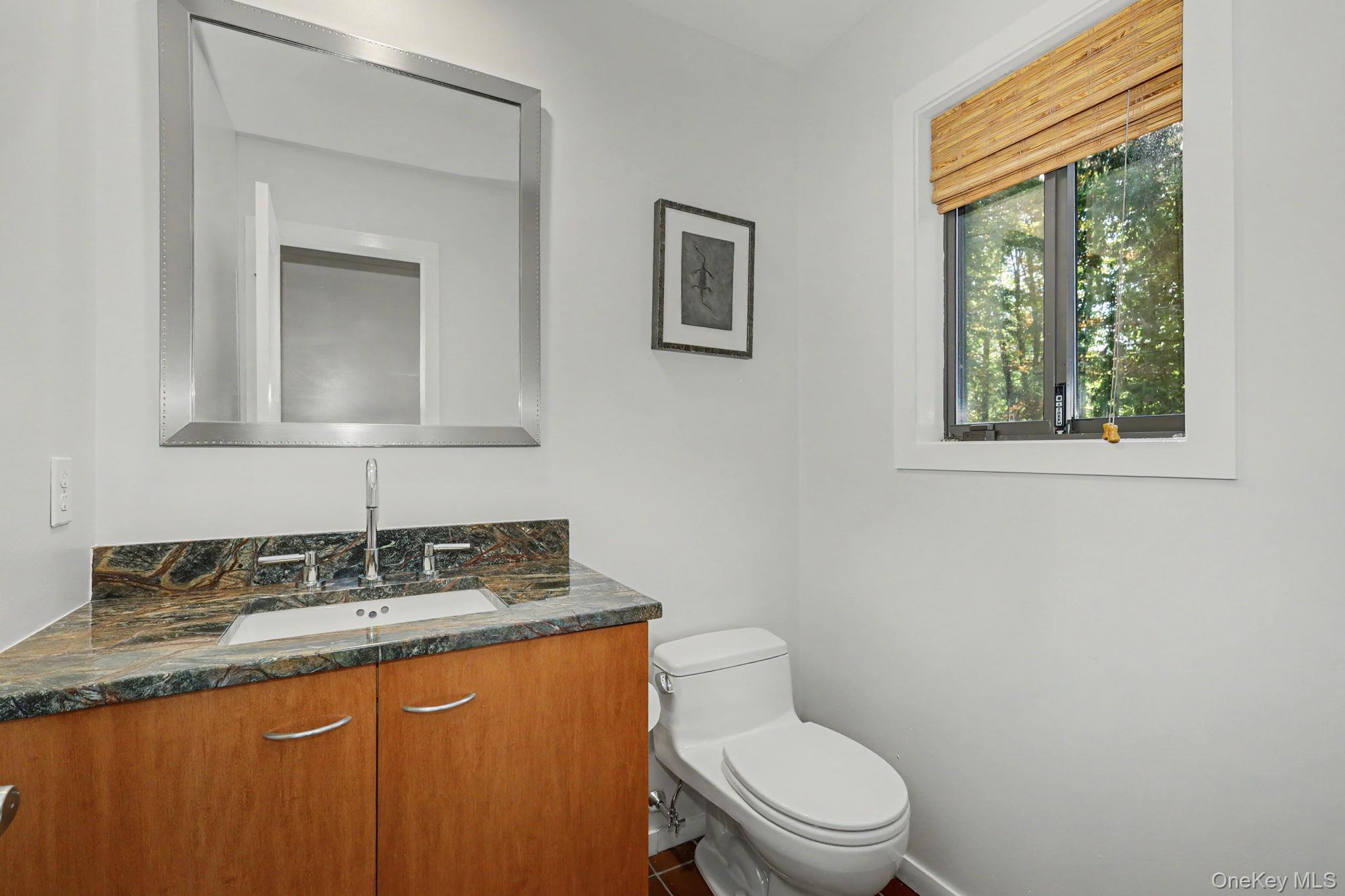 4 Stone Hollow Way Property Photo 14