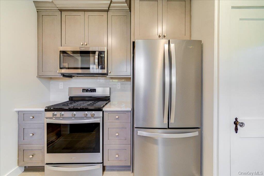 943 Main Street Property Photo 13