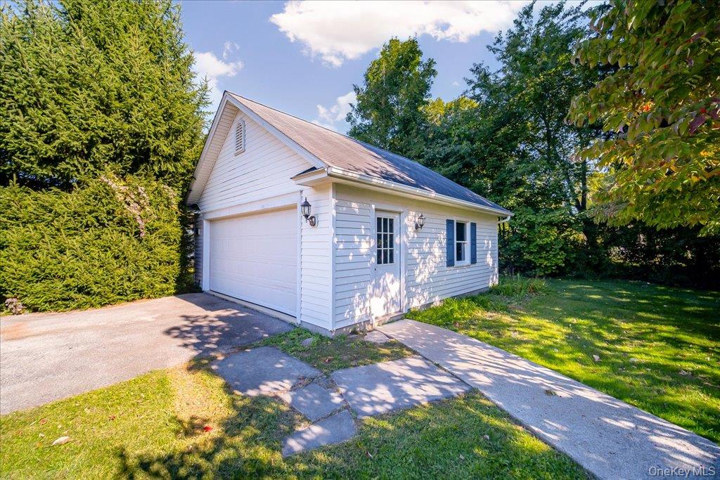 943 Main Street Property Photo 33