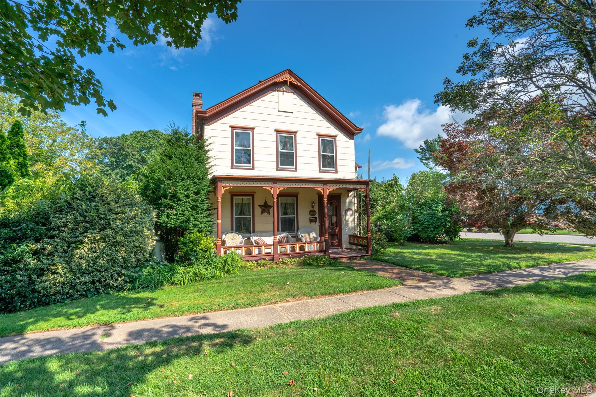 402 5th Street Property Photo 1