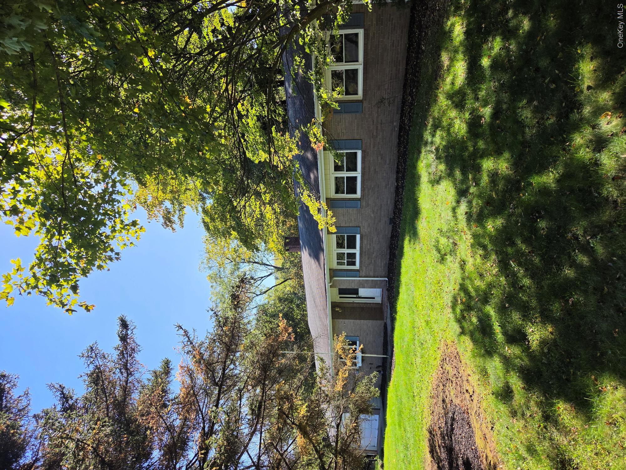 17 Nanuwitt Lane Property Photo 1