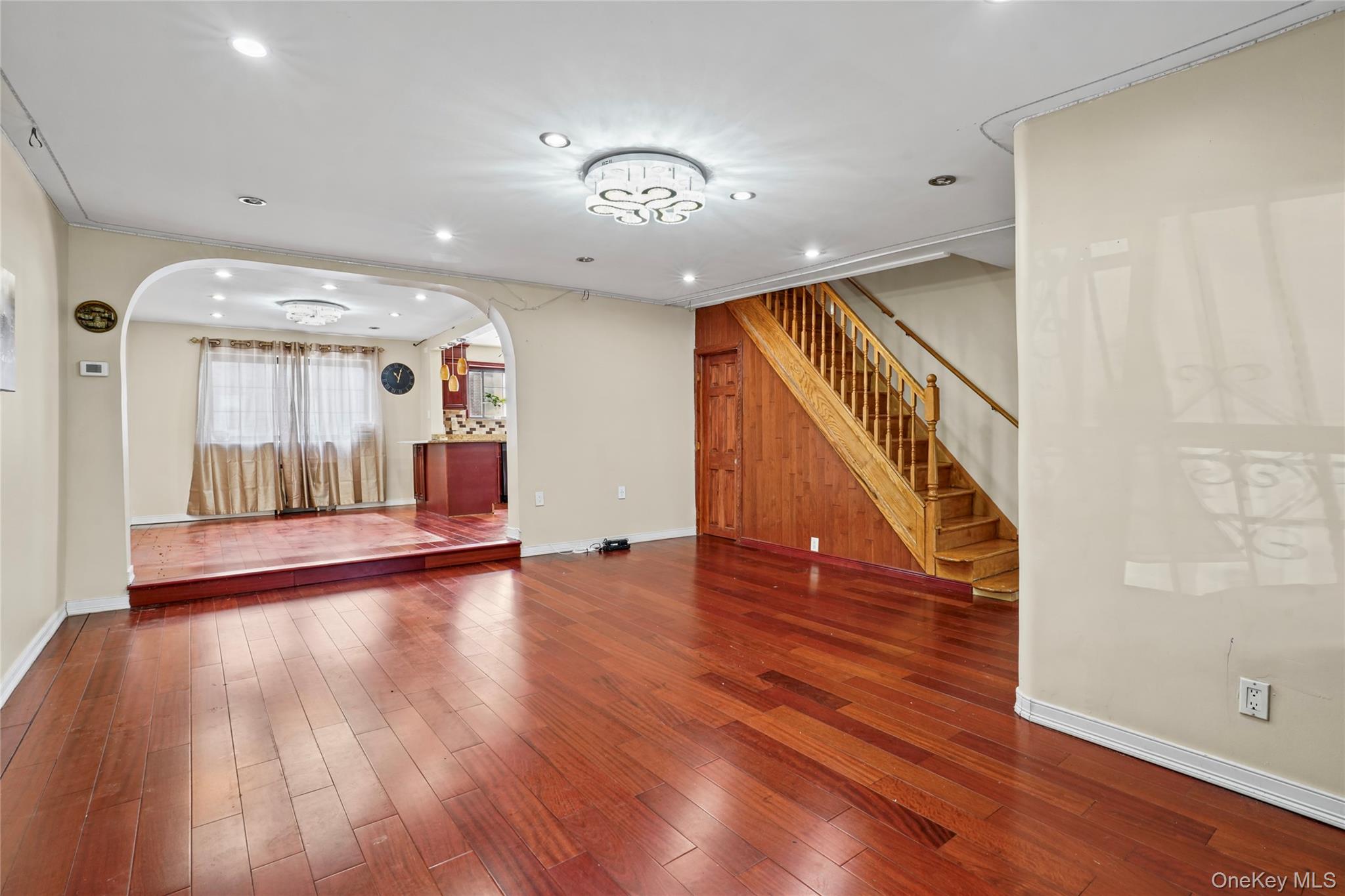 4826 63rd Street Property Photo 4