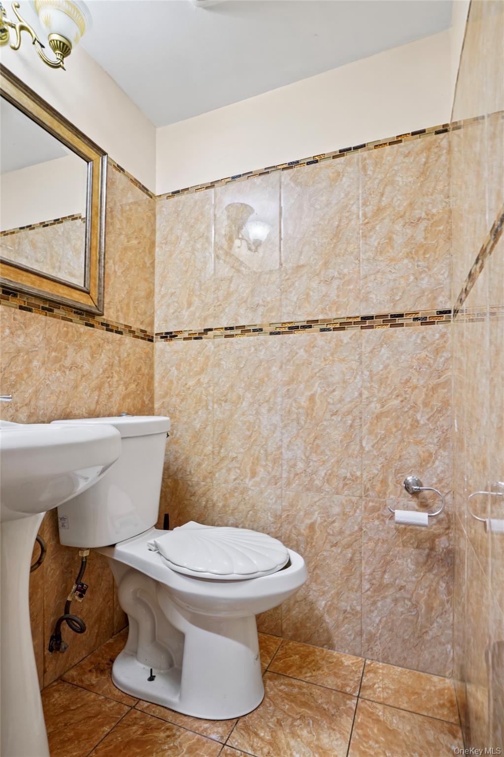 4826 63rd Street Property Photo 14
