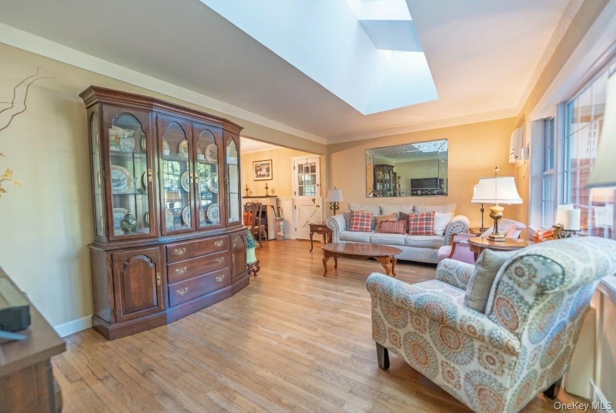 2 Charles Avenue Property Photo 3