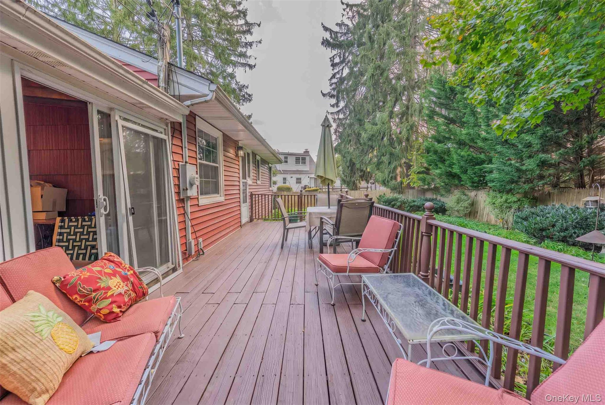 2 Charles Avenue Property Photo 22