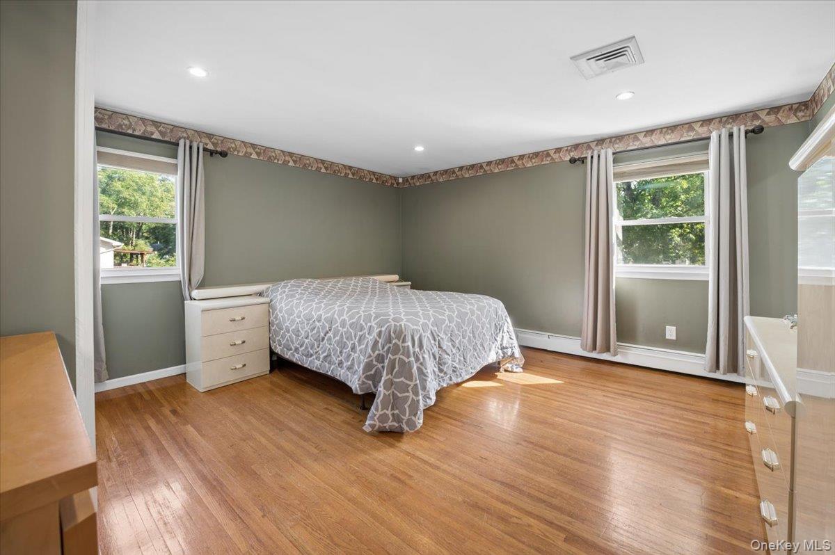 5 Cottonwood Court Property Photo 7