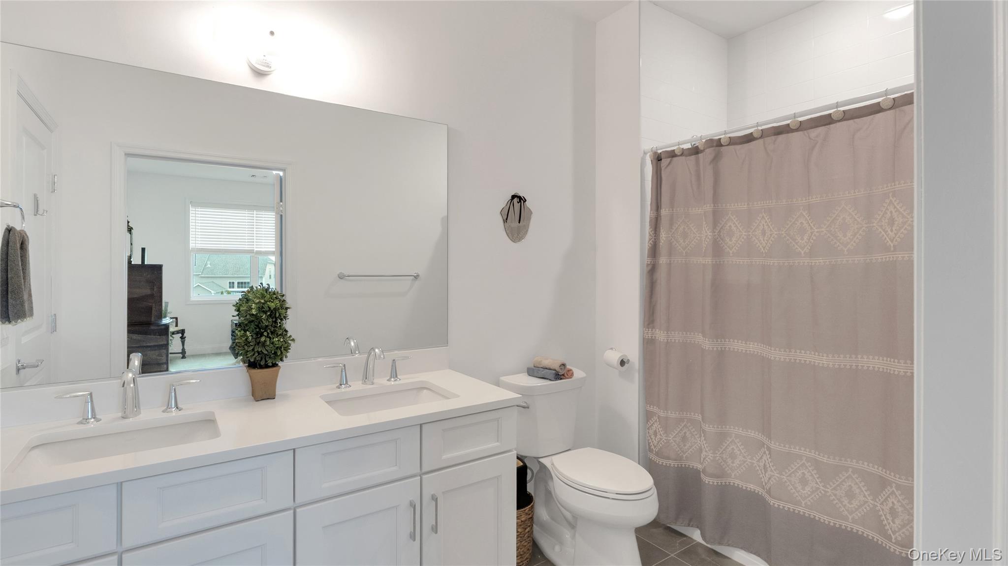 272 Silver Timber Drive Property Photo 19